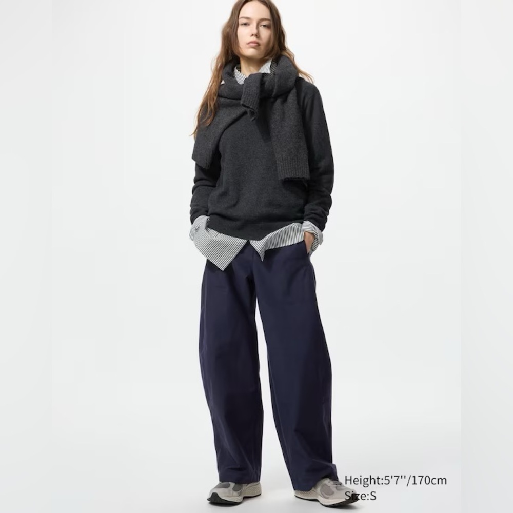 NWOT Uniqlo barrel pants